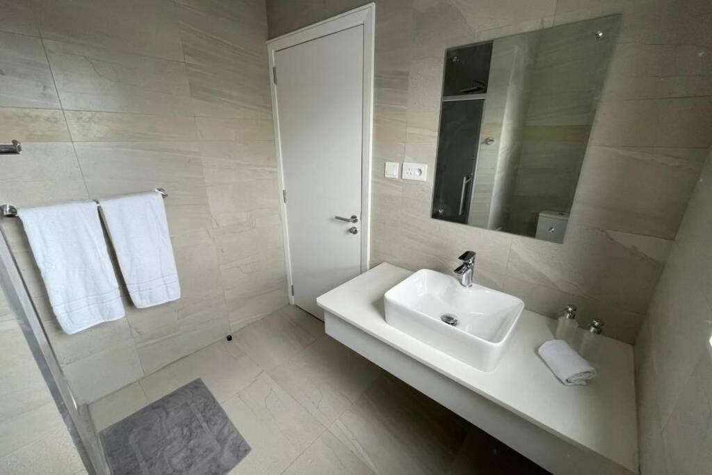 Bois Mapou Self Catering Apartments Unit 204 Rivière Noire エクステリア 写真