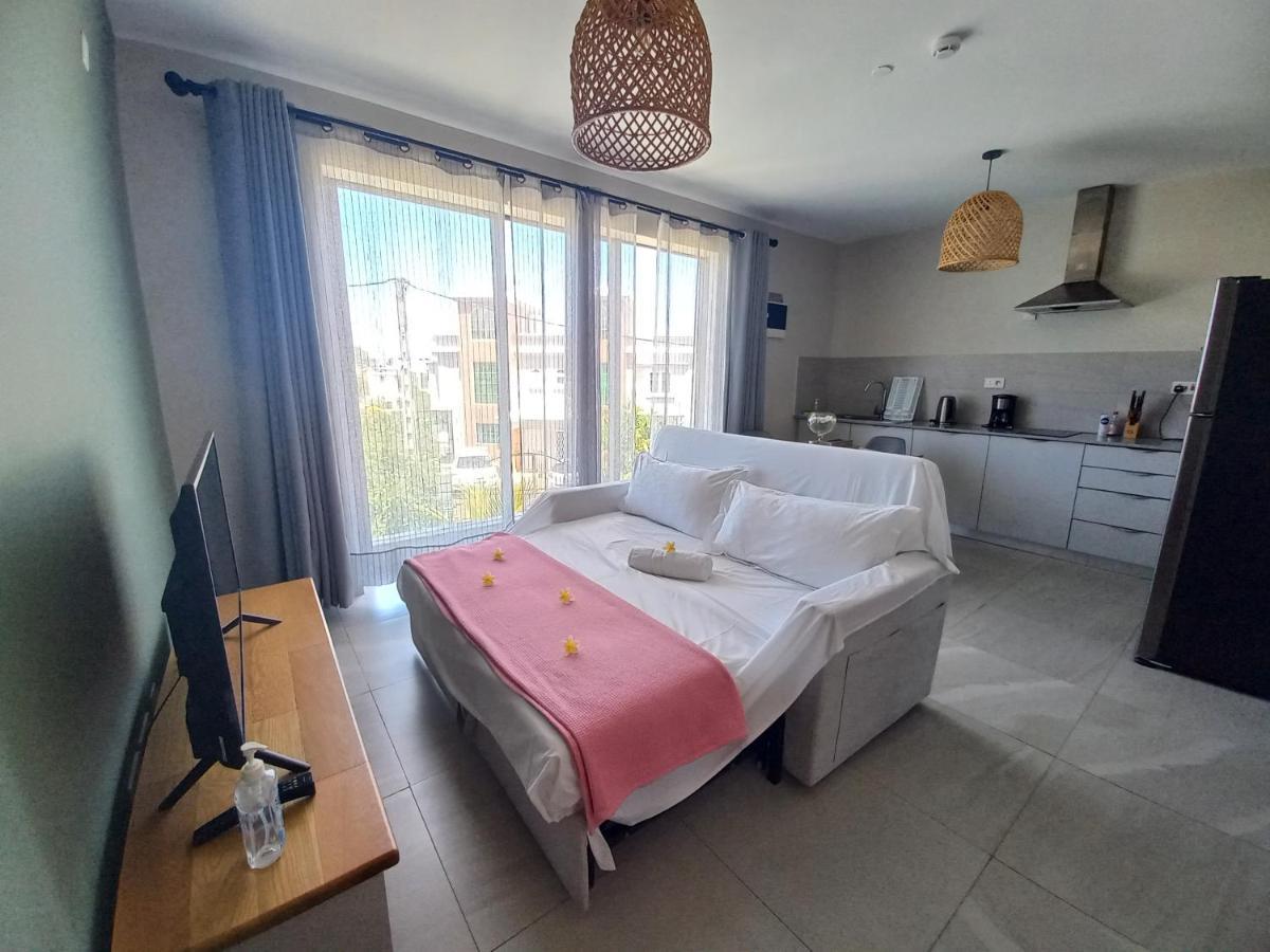 Bois Mapou Self Catering Apartments Unit 204 Rivière Noire エクステリア 写真