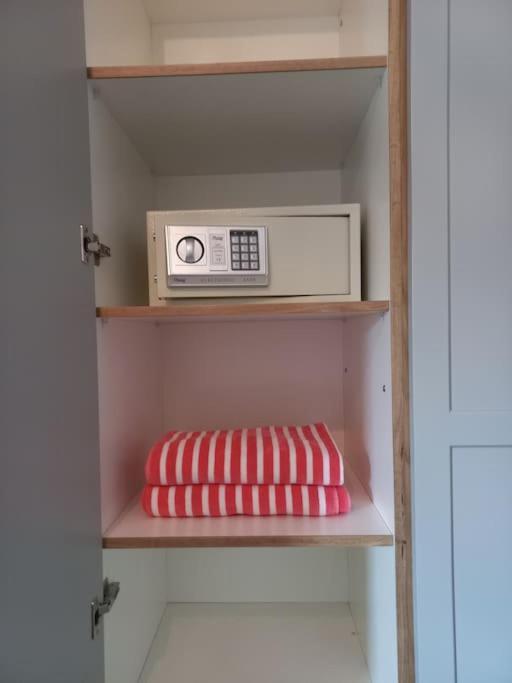 Bois Mapou Self Catering Apartments Unit 204 Rivière Noire エクステリア 写真